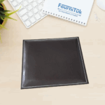 Tapis de Souris en Cuir Véritable – Format Carré | Disponible en Noir, Marron Chocolat et Cuivre