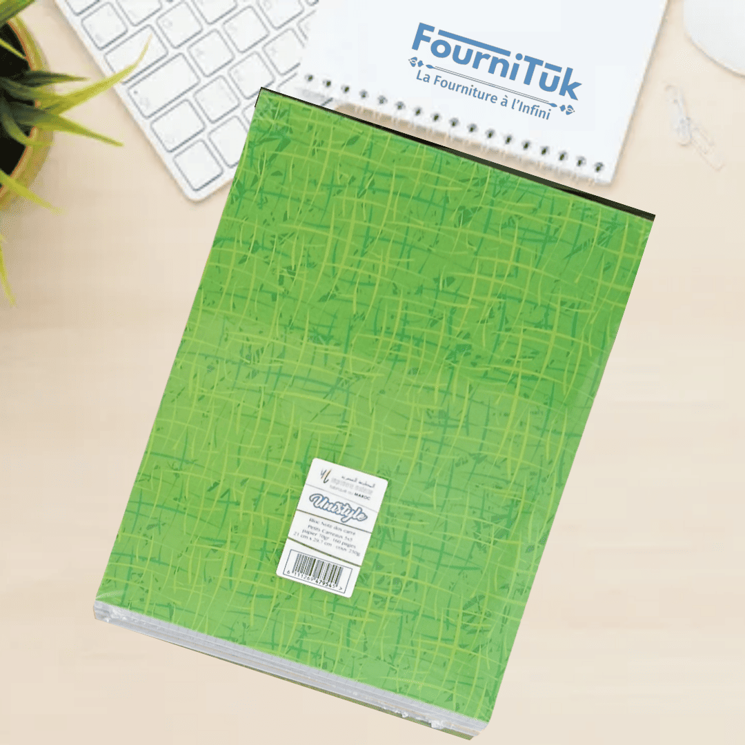 Bloc-notes Quadrillé A4 | 160 Pages | Petit Carreaux 5x5 | Papier 70g | Couverture Rigide 250g