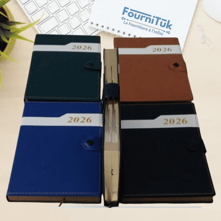 Agenda Journalier 2026 – Couverture Rigide Simili Cuir || Format 17×24 cm – 1 Jour par Page