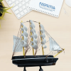 Maquette Décorative de Bateau Pirate