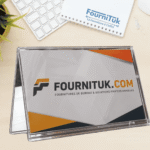 Porte Nom A4 en Plastique Transparent 210×297 mm K-779 | Support Affichage Bureau & Signalétique