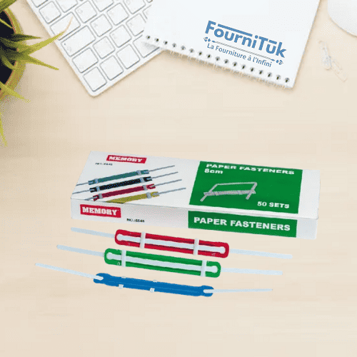 Fastener en plastique pour classement